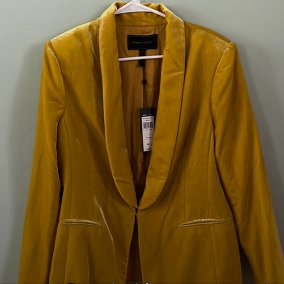 BCBGMAXAZRIA NWT MUSTARD COLOR SOFT VELVET BLAZER SIZE LARGE n